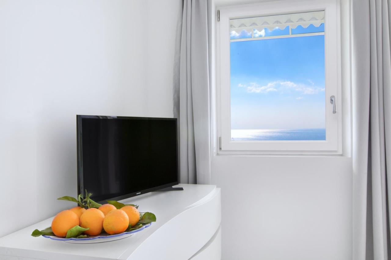 Amore Rentals - Villa Anna Positano Exteriör bild