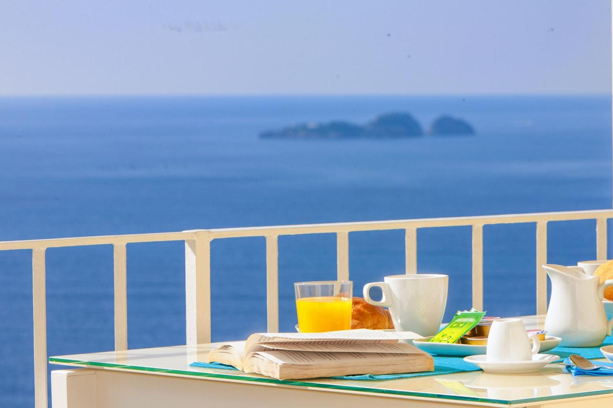 Amore Rentals - Villa Anna Positano Exteriör bild